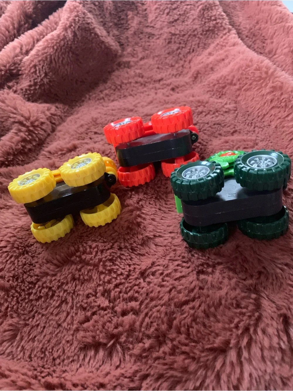 Spark Create Imagine Dino Monster Truck 3-Piece Toy Car Lot T-Rex Triceratops